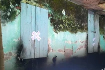 Nhà bất ngờ cháy lớn, chồng chết, vợ nguy kịch