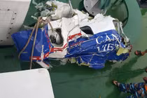 Tạm dừng tìm kiếm máy bay Casa 212 bằng đường hàng không