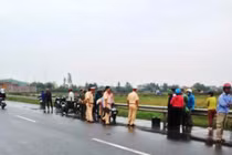 Công bố nguyên nhân người mẹ tử vong khi đèo con bằng xe SH