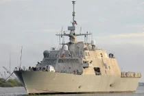 Tạm dừng tìm kiếm thi thể nạn nhân máy bay Air Asia