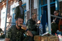 Ukraine: Có quá nhiều lính gìn giữ hòa bình từ Nga