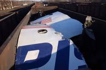 Chuyên gia Hà Lan: MH17 có thể bị máy bay bắn hạ