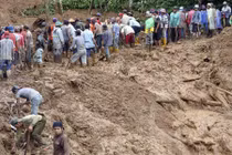 Lở đất kinh hoàng ở Indonesia, 107 người mất tích