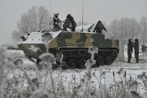 Kinh tế yếu: Nga quyết giữ nguyên ngân sách quốc phòng