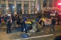 Người biểu tình Hồng Kông rút khỏi khu vực Mong Kok