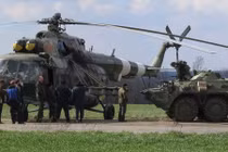 TT Ukraine điều trực thăng gìn giữ hòa bình sang miền đông