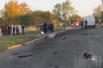 Hiện trường ly khai Ukraine pháo kích vào ngoại ô Mariupol