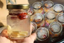 Tổ yến chưng đắt khách mùa dịch, chủ cửa hàng bán sương sương vài cân/ngày