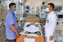 Mù mắt, thiệt mạng chỉ vì... ngộ độc rượu công nghiệp methanol