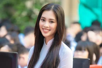 Hoa hậu Tiểu Vy ngày càng đẹp sau 4 năm đăng quang