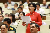 Quốc hội thảo luận về phòng chống tội phạm, tham nhũng