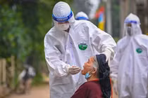 Chiều 3/5: VN có thêm 1 ca mắc COVID-19, cách ly ngay khi nhập cảnh