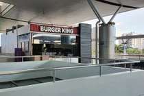 Chuỗi cửa hàng miễn thuế Tân Sơn Nhất chật vật xoay xở