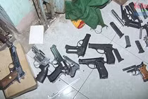 Rợn người kho sửa chữa, chế tạo súng quân dụng của giang hồ Phú Yên