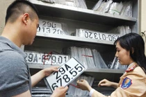 Tin nóng ngày 20/7: Bán xe sang tỉnh khác phải nộp lại biển số