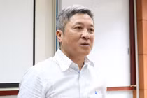 Dịch COVID-19: Thứ trưởng Bộ Y tế xin ở lại Đà Nẵng hết dịch mới về