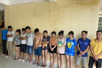 Tin nóng ngày 5/7: Đại tiệc bay lắc chia tay vào ngay đồn công an Thanh Hóa