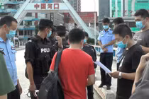 Đưa người Trung Quốc nhập cảnh Việt Nam trái phép: Đường bộ, đường thủy, hàng không...?