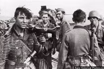 Toàn cảnh phát xít Đức đại bại trận Stalingrad, gục trong tuyết trắng 