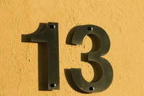 Sợ xui xẻo “đeo bám” trong thứ 6 ngày 13, người Phương Tây kiêng gì? 