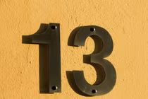 Sợ xui xẻo “đeo bám” trong thứ 6 ngày 13, người Phương Tây kiêng gì? 