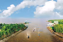 Huyện nào ở nước ta được đặt theo tên danh nhân?