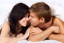 Nam giới nên làm gì để mạnh mẽ hơn trong “chuyện ấy“?