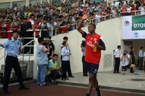 Hàng ngàn CĐV đến sân Mỹ Đình xem Arsenal tập