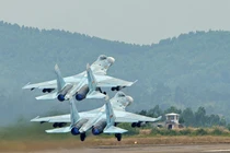 Giỏi quá: VN tự tăng hạn Su-22, Su-27, sửa chữa Su-30MK2