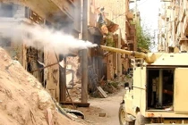 Ngẩn tò te trước xe chiến đấu bộ binh của IS ở Syria