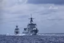 Trung Quốc đưa chiến hạm mạnh nhất ra Biển Đông tập trận