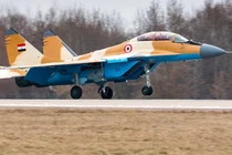 Lộ diện chiếc tiêm kích MiG-29M2 đầu tiên cho khách hàng