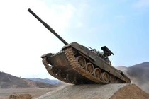 Ấn tượng cuộc đua xe tăng phiên bản Triều Tiên