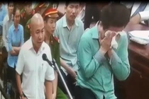 Vì sao Hà Văn Thắm ôm mặt khóc giữa phiên xử OceanBank?