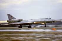 “Dựng tóc gáy” khả năng bay “độc” của máy bay Tu-22 Nga