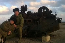 Bí ẩn những chiếc xe tăng T-90 “nát như tương” ở Kubinka