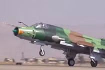 Iran bí mật hồi sinh “đôi cánh ma thuật” Su-22 làm gì?