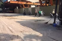 Rơi thanh sắt dài 3m công trình đường sắt trên cao: Họp kiểm điểm