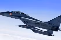 Không có chuyện tiêm kích hạm MiG-29K lỗi tùm lum