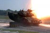 Thích quá: Xe tăng T-90S Việt Nam tương đương T-90A của Nga