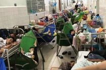 Bệnh viện thế này mà TP HCM vẫn xây nhà hát 1.500 tỷ?