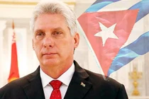 Chủ tịch Cuba đã đến Hà Nội, thăm hữu nghị chính thức Việt Nam