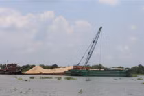“Thiếu gia” doanh nghiệp khai thác cát nổ súng gây rúng động sông Hậu