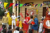 Hamomax phát hành đĩa hài Tết “Khóc hay cười” 2015