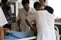 Nhập viện vì loạn thần, cuồng sát do mê chơi game