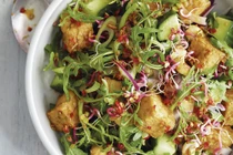 Victoria Beckham ăn gì để da mịn dáng thon