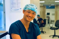 Bác sĩ "quốc dân" Trần Quốc Khánh gửi gắm tâm sự trên facebook 