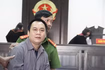 Vụ lùi xe trên cao tốc: Tòa Tối cao sẽ kiểm tra bản án