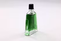 Nhỏ dầu gió vào rốn trước khi ngủ, điều kỳ diệu xảy ra