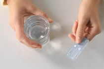 Lạm dụng thuốc tránh thai khẩn cấp: Nhiều tác hại đáng sợ